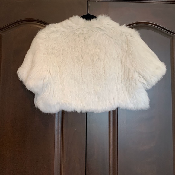 BCBGMAXAZRIA White rabbit Cape...Size Medium - Picture 2 of 2